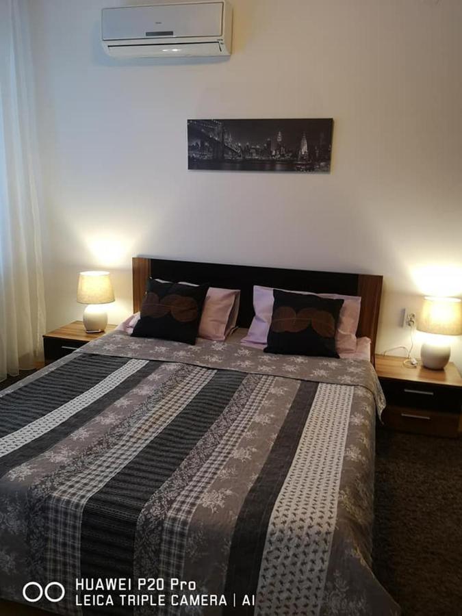 Sea Garden Apartment Idm Varna Eksteriør billede